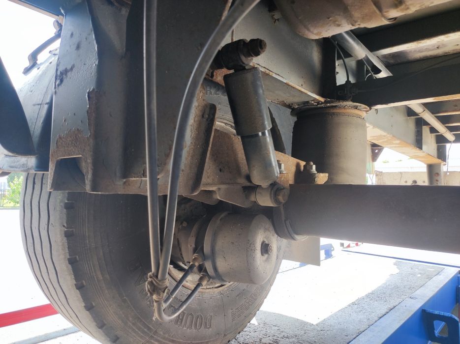 Площадка полуприцеп під солому лісовоз самоскида переобладнання