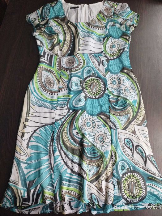 Продам плаття         .