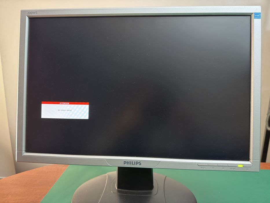 Monitor Philips HWS8200Q sprawny