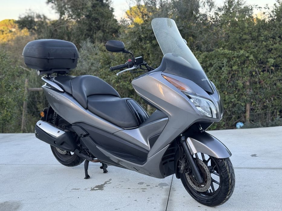 Honda Forza 300 / 2014 / 54.000km