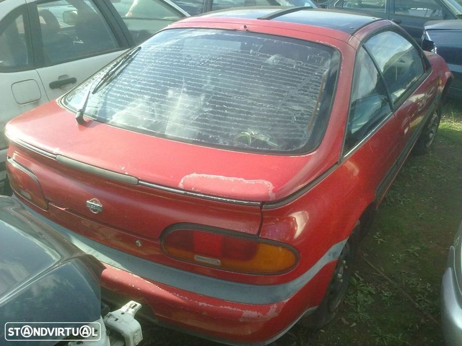 Traseira / Frente /Interior Nissan 100 NX