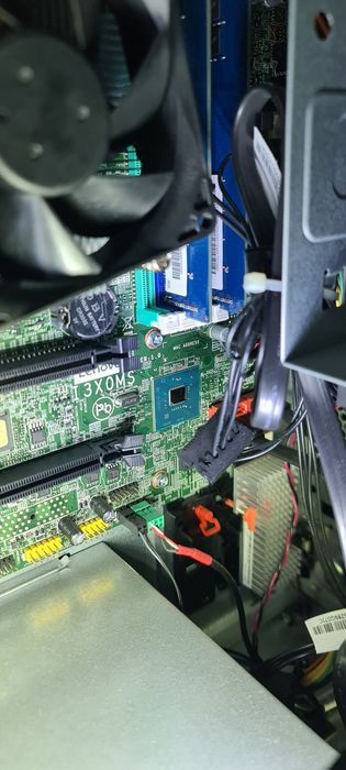 Lenovo ThinkStation P330  intel core i7 8700
