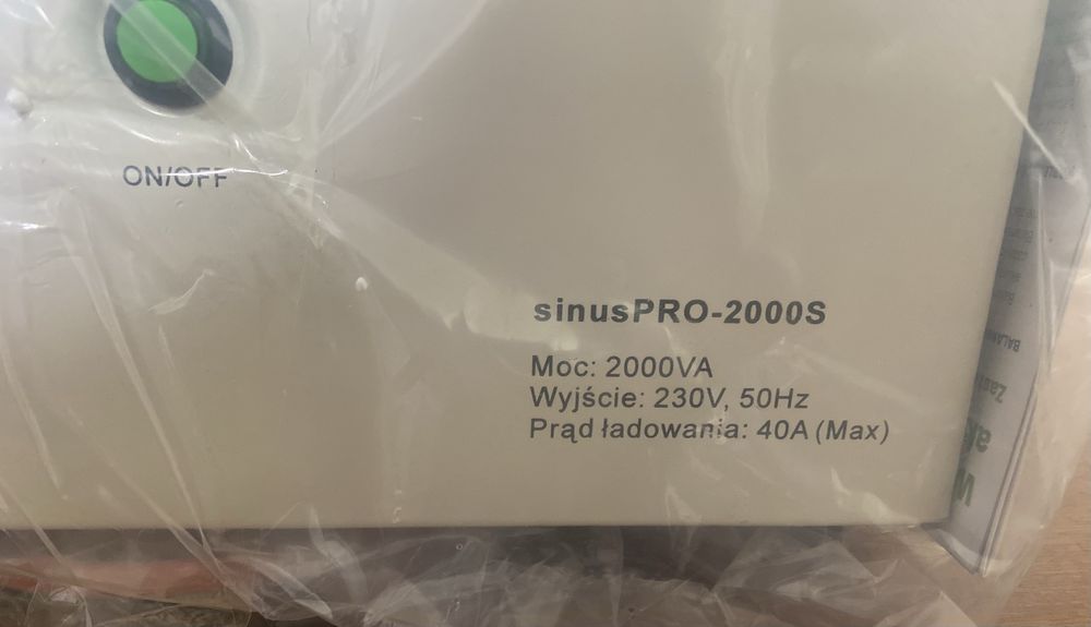 Інвертор сонячний Volt Polska Sinus Pro 2000 S 24/230V ДБЖ(UPS)