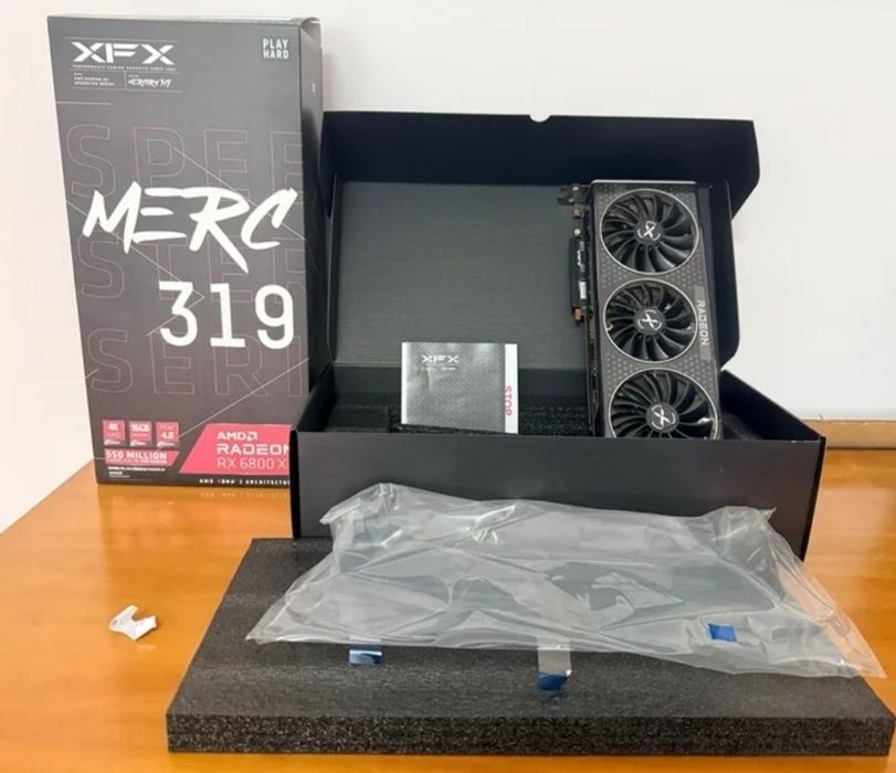 Placa gráfica XFX Speedster MERC 319 Radeon RX 6800 XT 16GB (Como Nova / Testada)