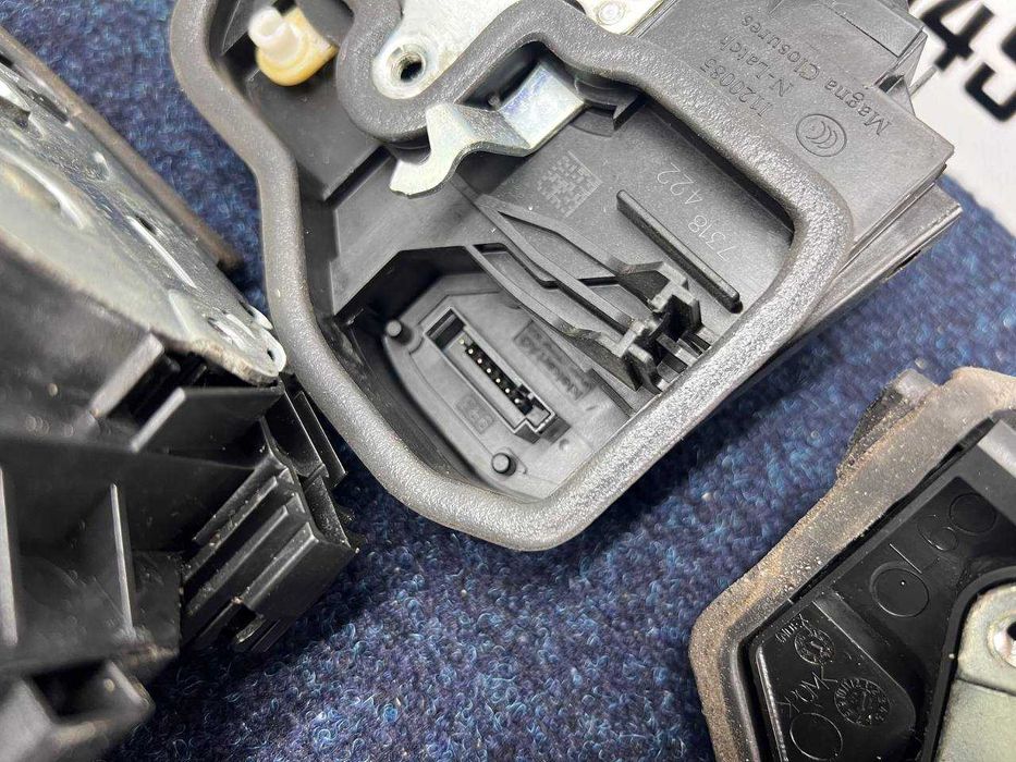 Замок дверний передній задній BMW F20 F21 F30 F31 F32 F34 F36 F10 F01