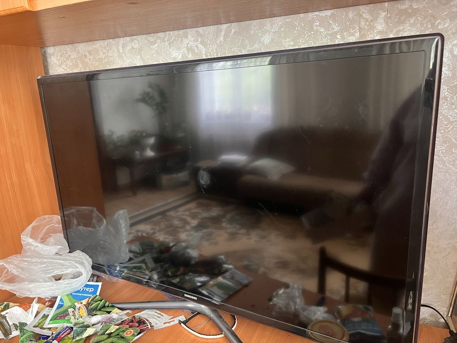 Телевізор samsung smart tv