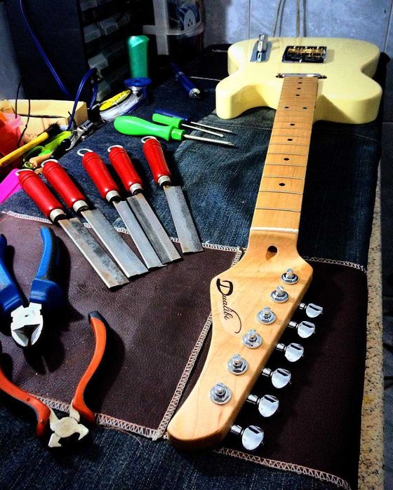 Dualibi Luthieria | Luthier Daniel – Setup, Manutenção e Construção