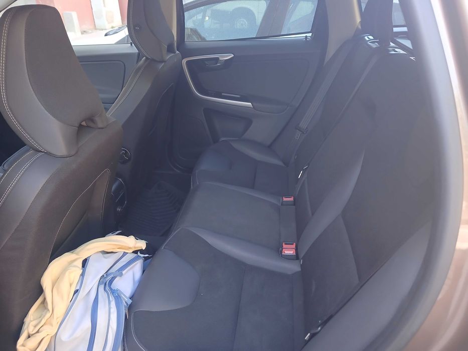 Automóvel Volvo 2010