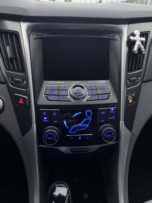 Продам Hyundai Sonata  Гібрід