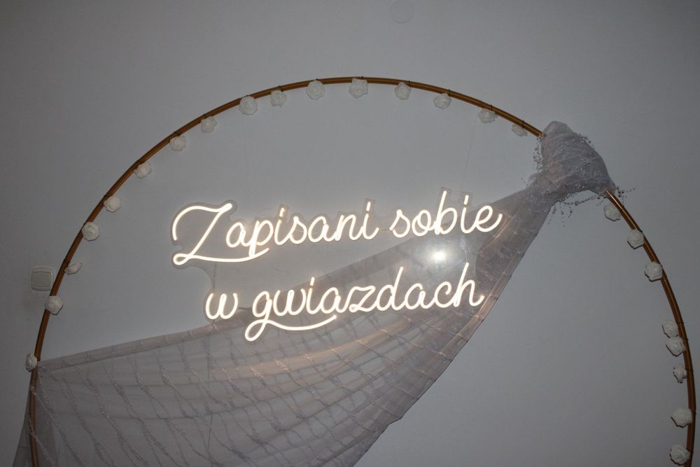 Weselny Neon LED „Zapisani sobie w gwiazdach” - 110×45 cm