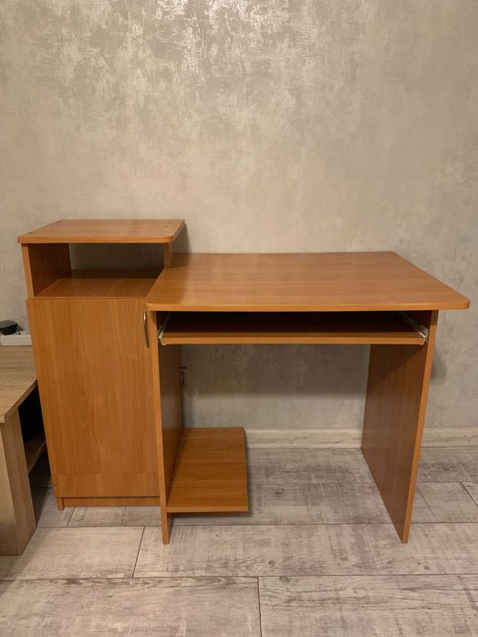 Компʼютерний, офісний, письмовий стіл 1100х600
