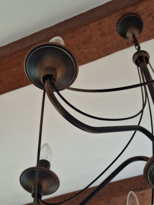 Metalowa lampa sufitowa