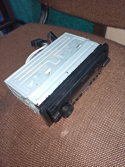 Магнітола Sony dsx-a110u