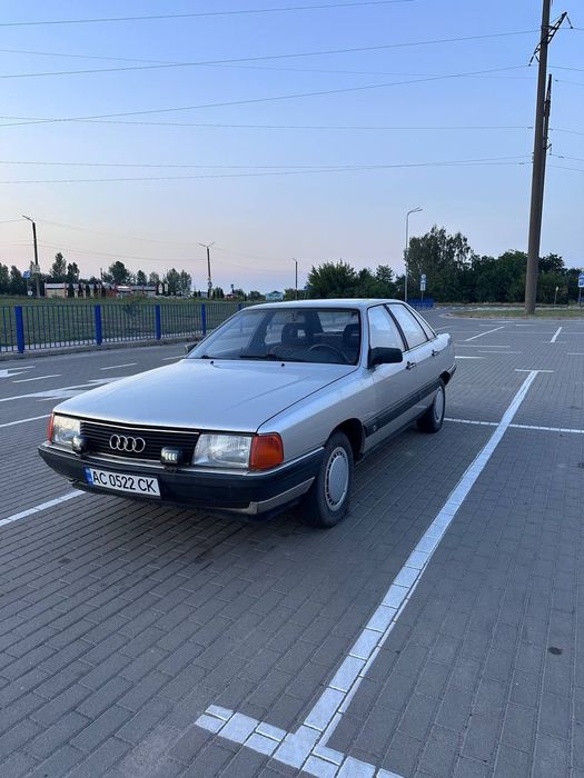 Продам Audi 100 c3