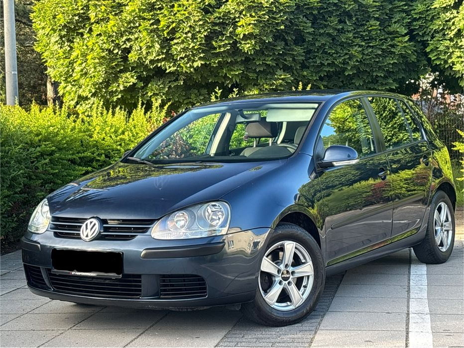 Volkswagen Golf 5 1.6 MPI Klimatyzacja Bez Korozji