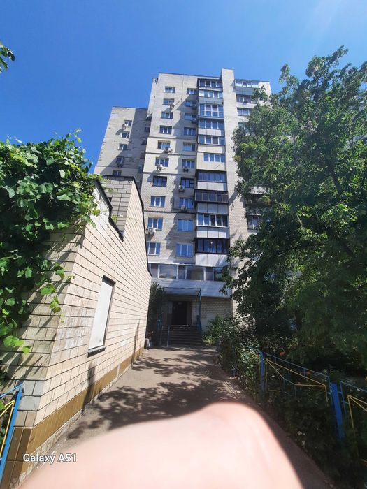 Аренда. 2х.кімн.кв. 54кв.м. 3-й.поверх./12пов.Оболонь. ТЦ “Дрім Таун”.