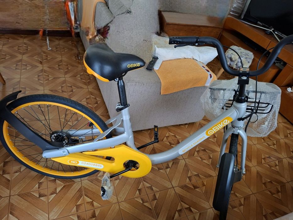 Vendo bicicleta NOVA