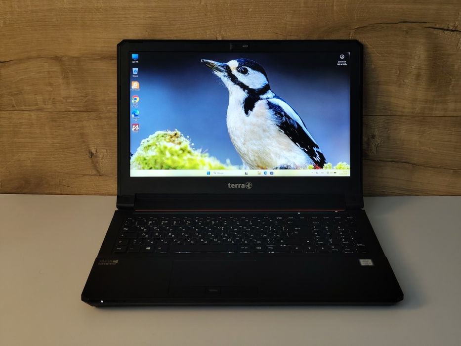 Ігровий ноутбук 15.6" FHD ips /Core i5HQ/16 ОЗП/SSD 256/2 gb video