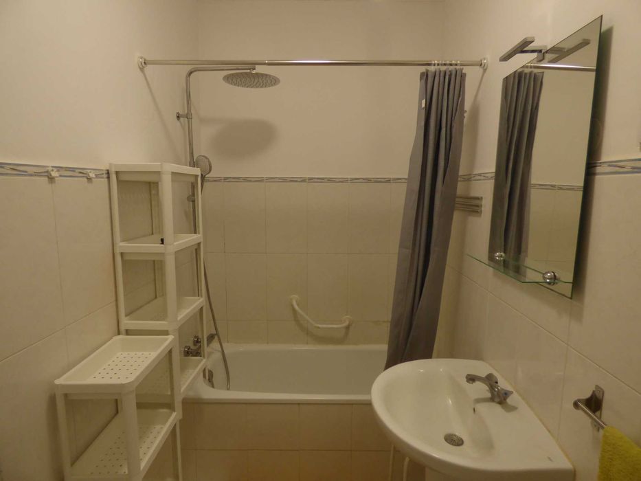 Quarto individual Montijo centro