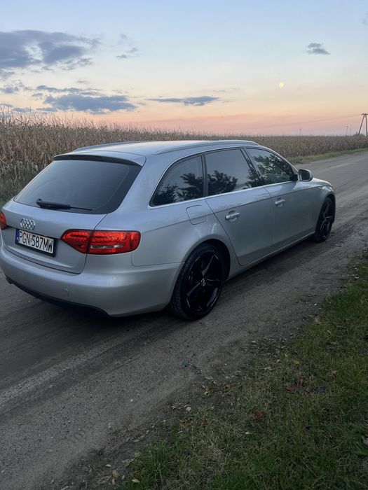 Audi a4 b8 2.0 TDI 140 km alu 18 ! Klima !