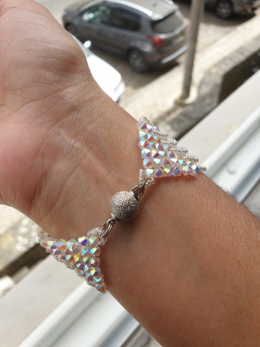 Pulseira feita de cristais Swarovski (2AB)