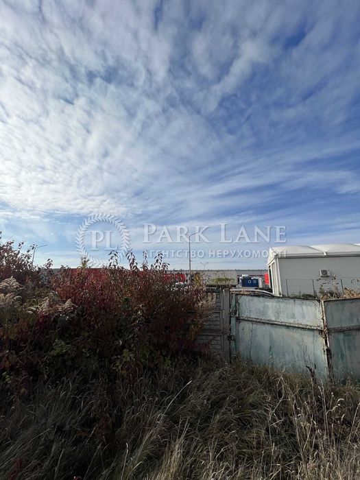 Ділянка в Києві під забудову 30 соток