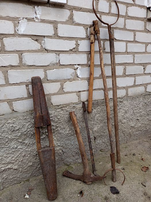 Інструменти старовини(знаряддя праці)