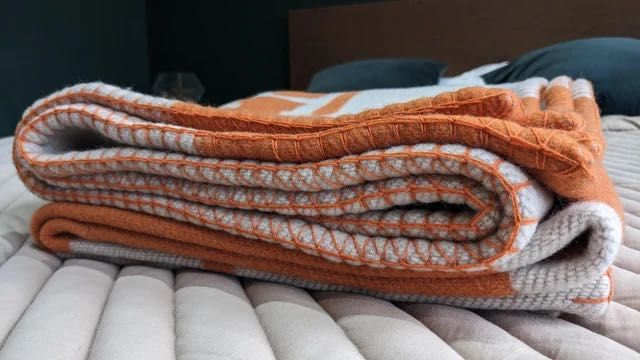 Плед Hermes Avalon помаранчевий (кашеміровий плед Гермес)