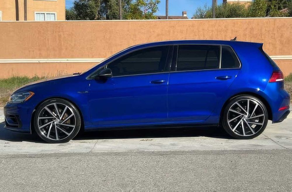 Volkswagen Golf R      2019
