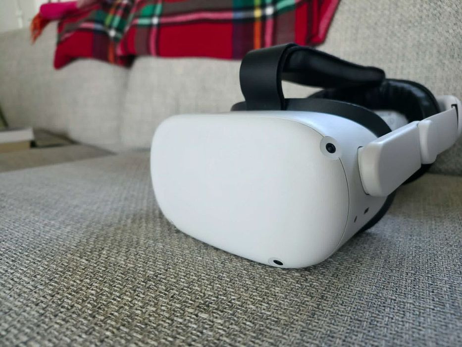 Gogle VR Oculus Quest 2 128GB + dodatkowy kabel link oraz dodatkowa opaska