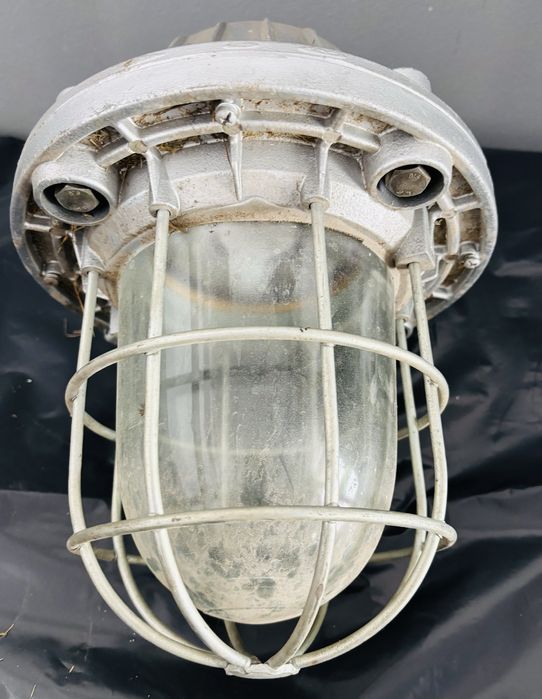 Lampa loft, przemysłowa