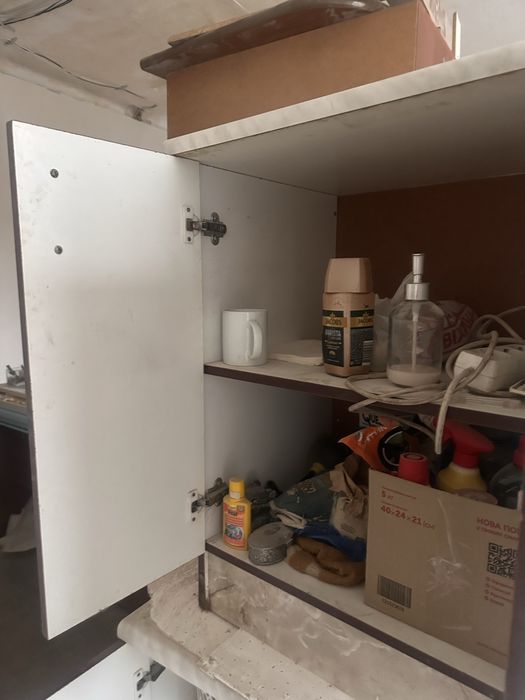 Кухонні меблі з мийкою. Самовивіз