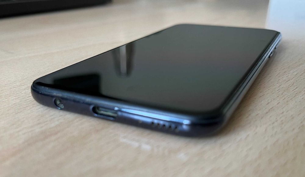 SAMSUNG GALAXY A40 Dual Sim 64GB Desbloqueado