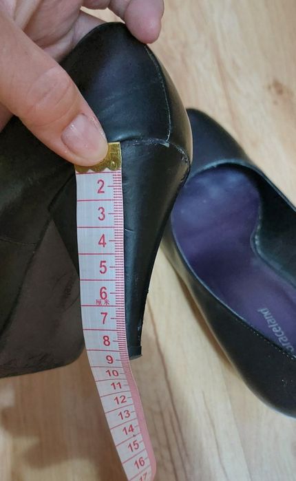 Buty na obcasie r 40
