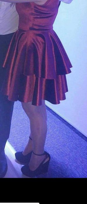 Elegancka sukienka damska