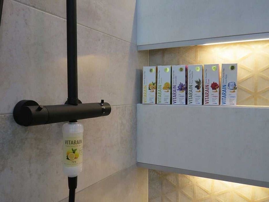 Filtr do wody prysznicowy z witaminą C Vitarain SW-07 Lawenda