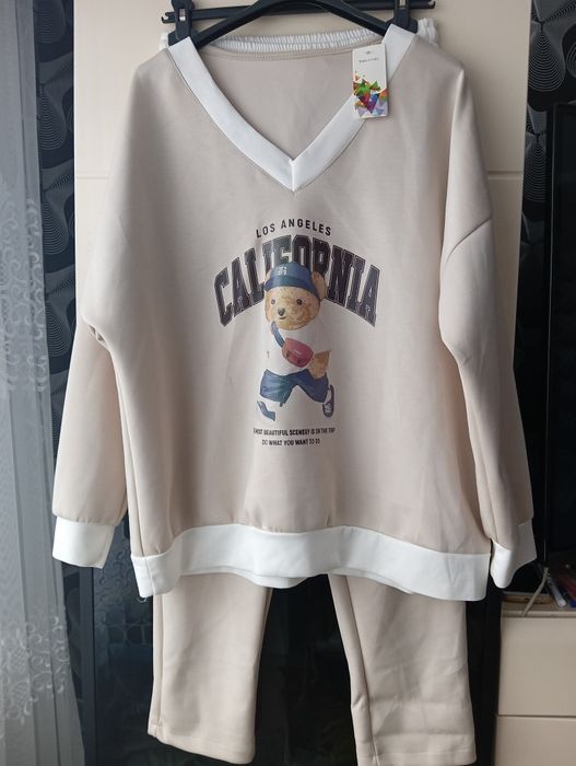 Dres damski włoski biust 130