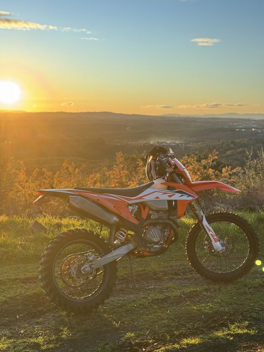 KTM exc-f 250 2022 - Modelo 2023 matriculada