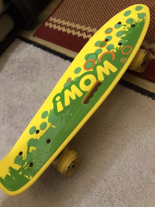 Скейт дитячий з світлодіодними кольоровими лампочками. Новий