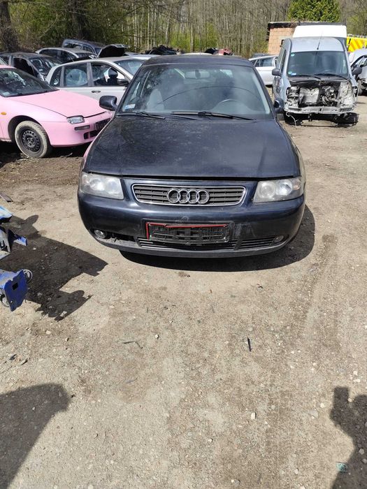 Posiadam czesci audi a3  8l lift   1.6