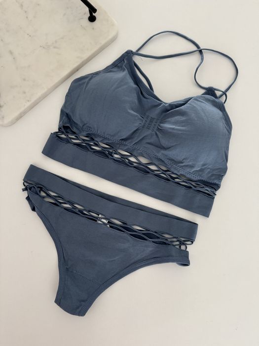 Świetny komplet, set damskiej bielizny, figi i biustonosz, top, rozm.M