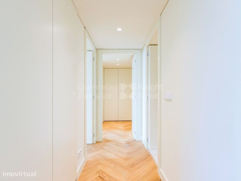Apartamento T2 para arrendamento em Alcântara, Lisboa