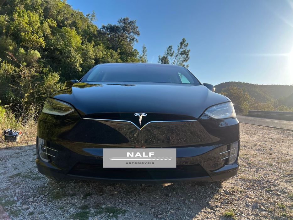 Tesla Model X Standard Range