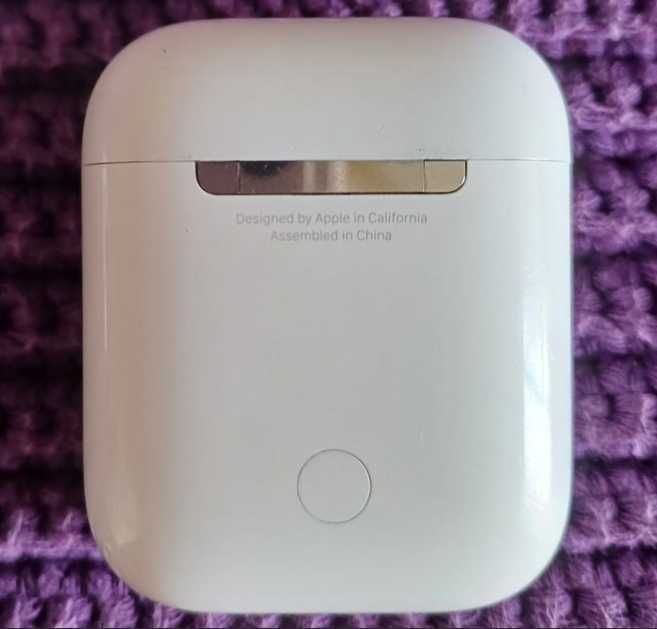 AirPods Apple – Caixa de Carregamento Lightning (Modelo A1602)