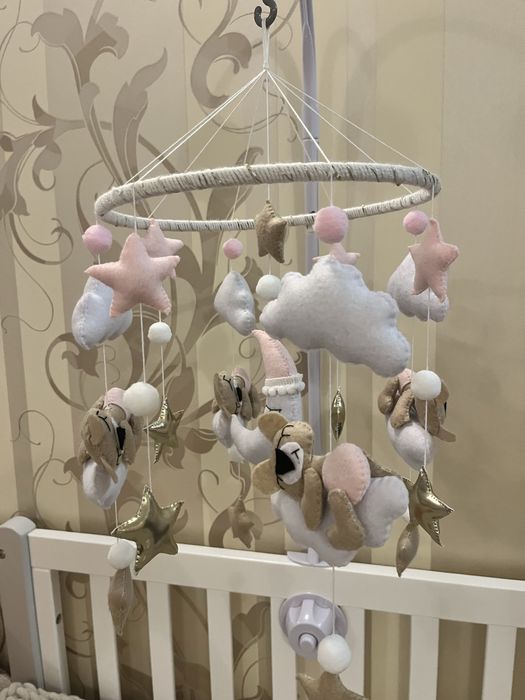 Мобіль на кроватку музикальний