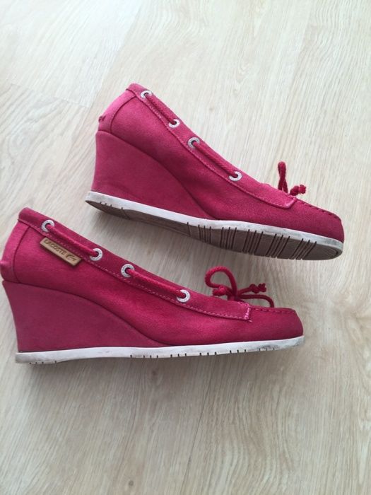 продаются туфли Lacosta