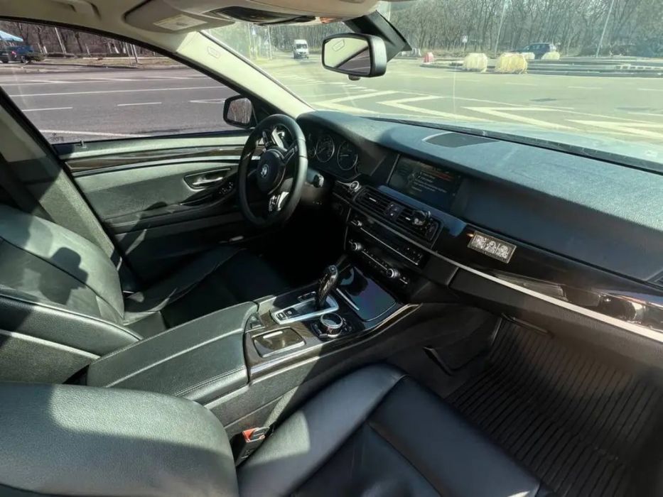 Bmw 5 серія 2012 VIN WBAFR7C55DC824383 фото оголошення 10 з 13