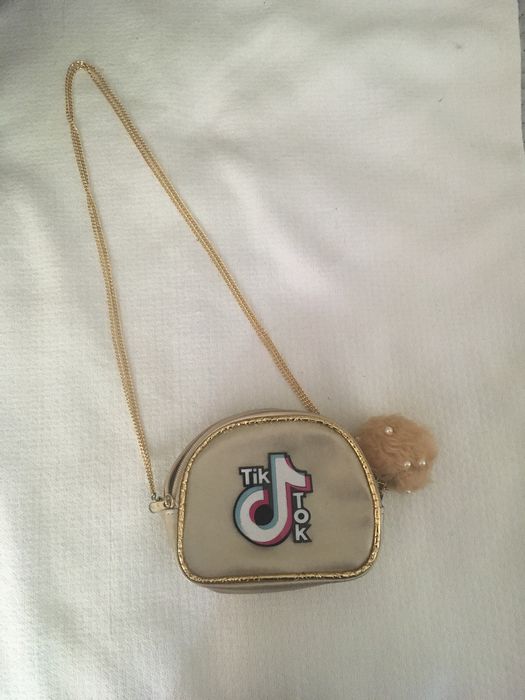 Mala TIKTOK criança