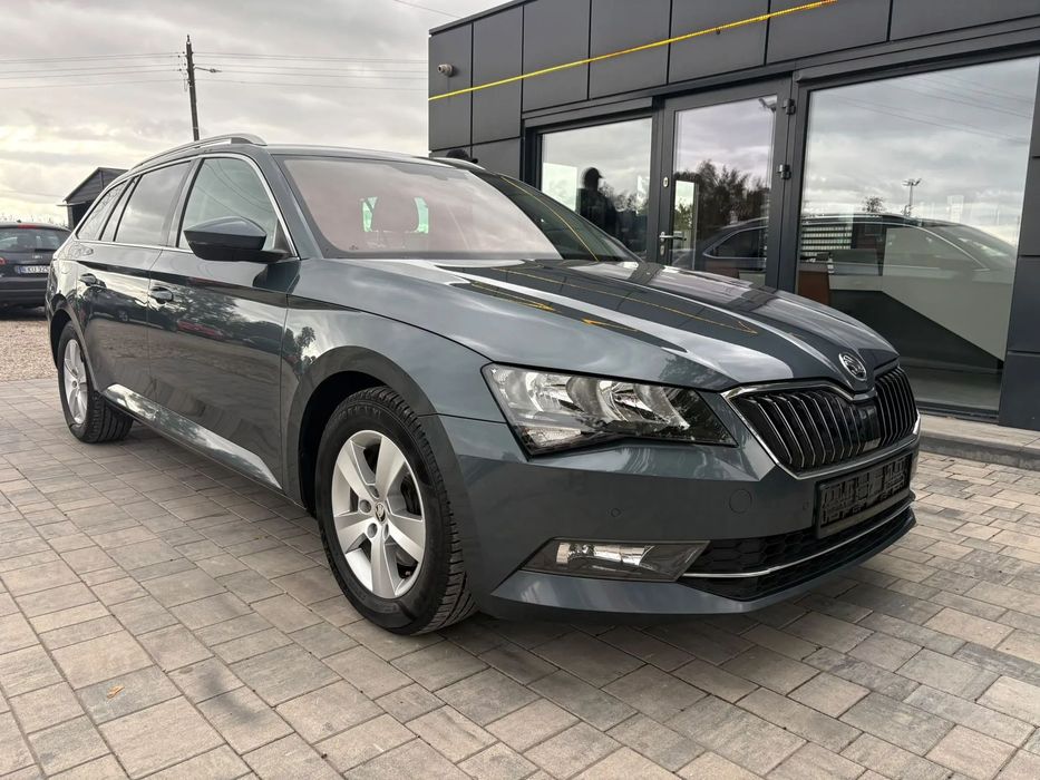 Škoda Superb