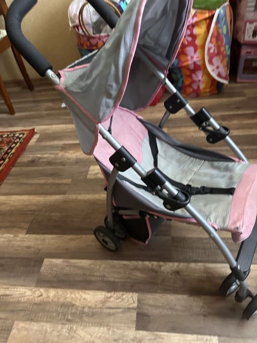 Продам коляску для кукол Chicco